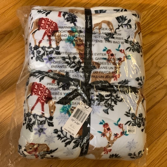 Vera Bradley throw blanket - Picture 3 of 4